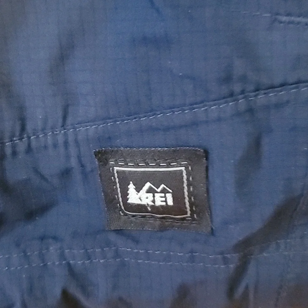 REI Youth Ripstop Navy Raincoat Size Large‎ 12/14